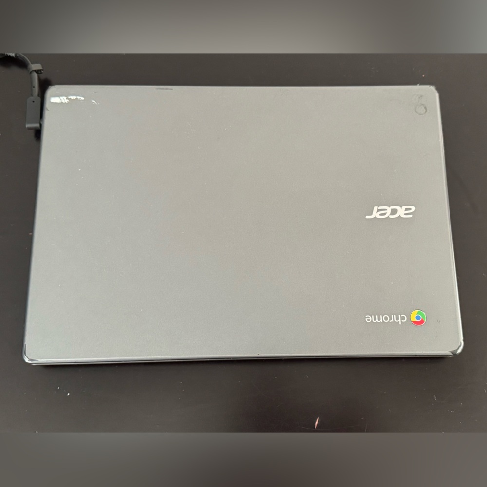 Acer Chromebook C720 [With Charger]